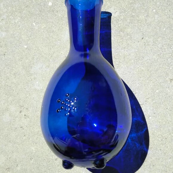 Beautiful Vitbot "Fruit of Life" Cobalt Blue Lead Free Glass Carafe Jug - Picture 5 of 10